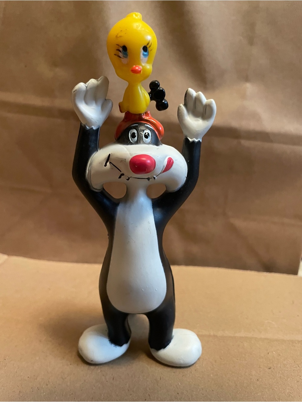1978 Vintage Wilton 6 1/8" Sylvester & Tweety Cake tops Party Decor 2113-2562
